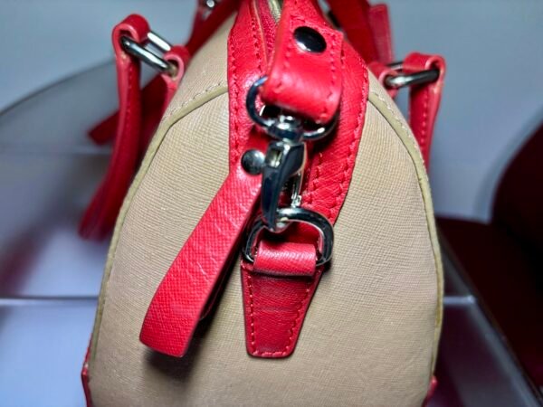 Bolso Guy Laroche camel y coral - Imagen 5