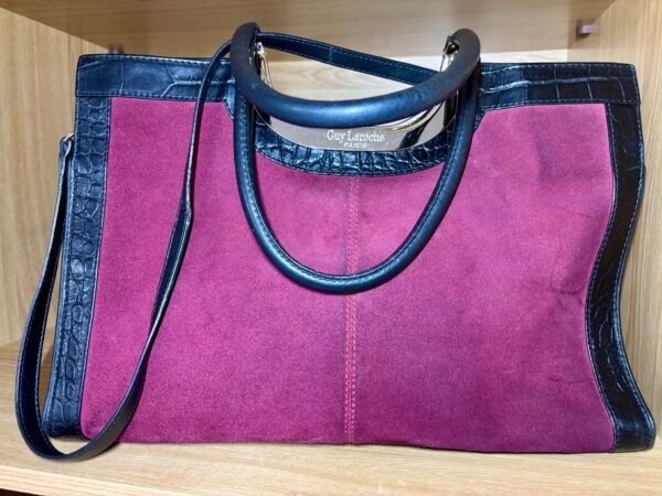 Bolso Guy Laroche piel negra y ante morado - Imagen 4