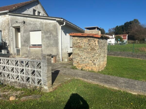 Casa a reformar con jardín y parcela - Imagen 23