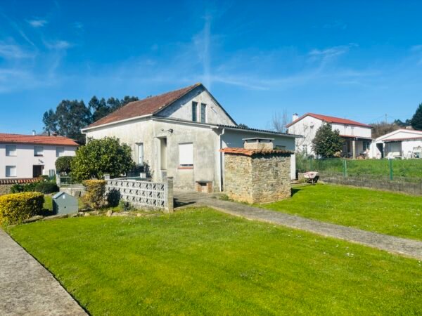Casa a reformar con jardín y parcela - Imagen 15