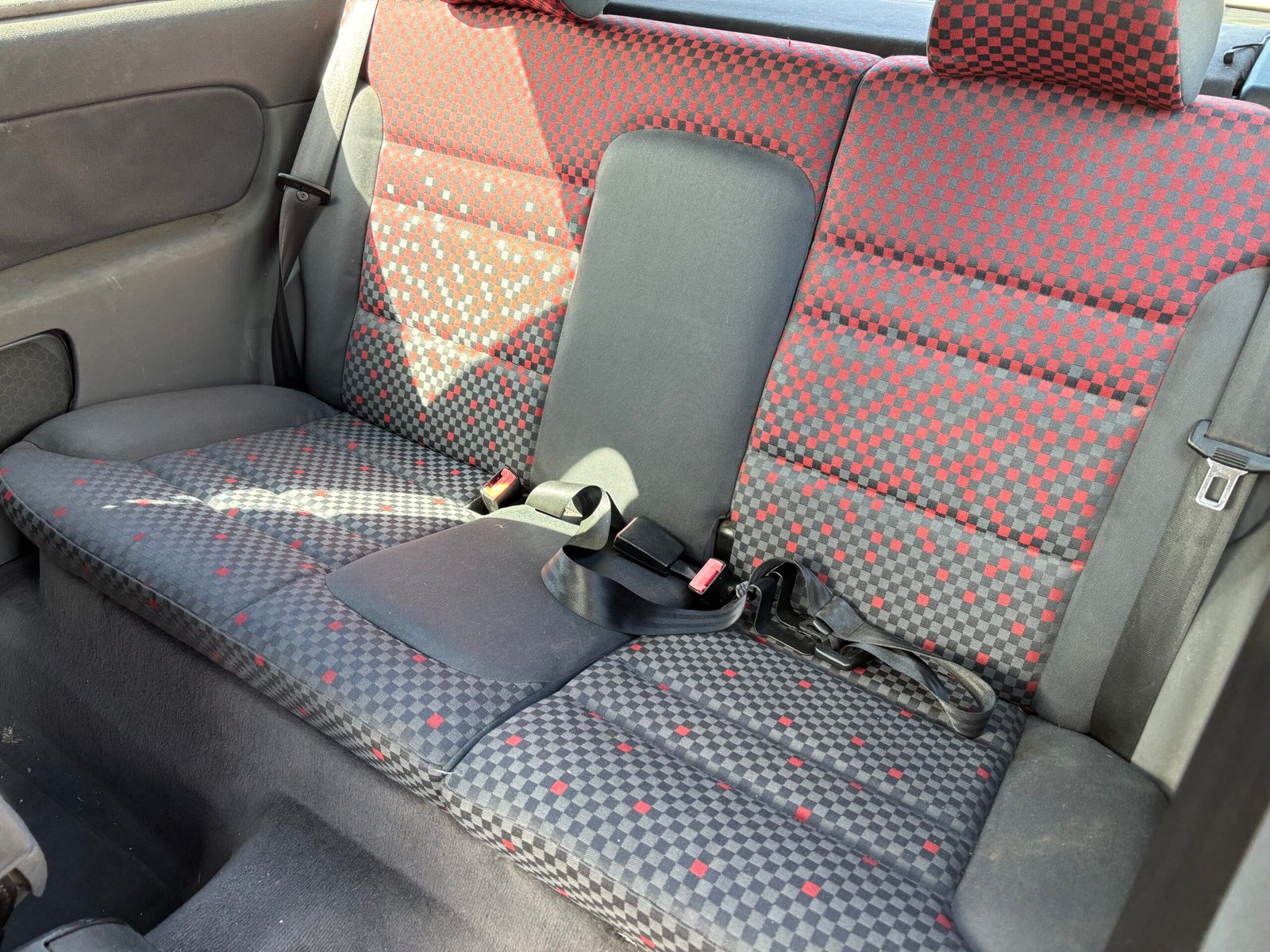 AUDI A3 1.8 Gasolina -125 CV- Año 1998 - Imagen 19